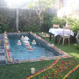 umaya-ubud-villa.ubudhotelsnow.com/